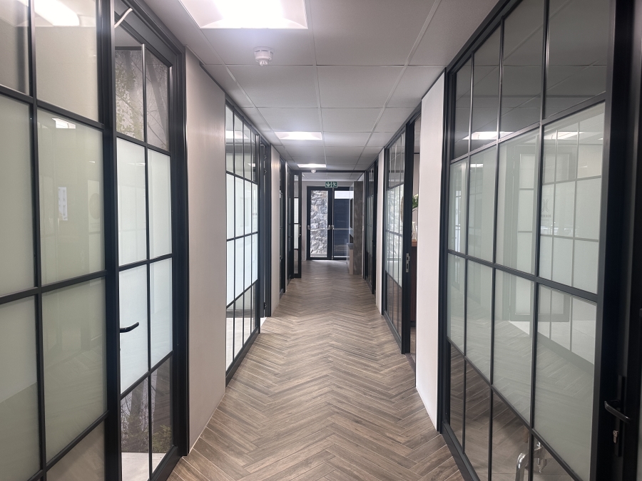 To Let Commercial Property for Rent in Val De Vie Estate Western Cape